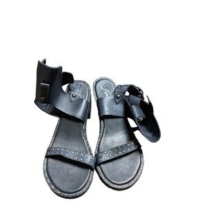 Free‎ People Sandals sz 36 missing Strap